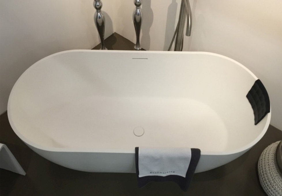 Ванна из литьевого мрамора Riho Bilbao 150x75 B119001105 белая матовая отдельно стоящая