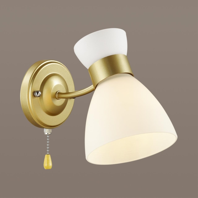 Бра E27 1*60W 220V WILMA COMFI LN26 113 LUMION 4535/1W, фото на цветном фоне 1 Бра E27 1*60W 220V WILMA COMFI LN26 113 LUMION 4535/1W, фото на цветном фоне 1