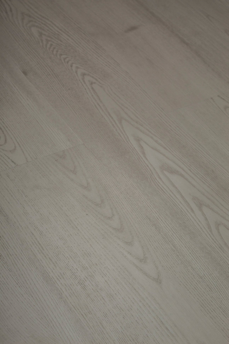 Каменный SPC ламинат Respect Floor 4218 Дуб Морозный