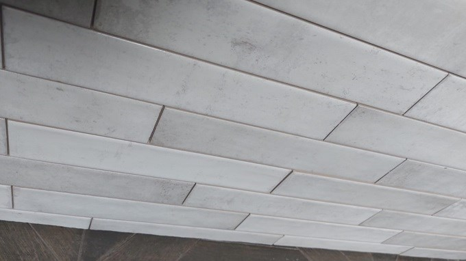 Настенная плитка Cifre Nautalis White Brillo 5x25 (кабанчик) Настенная плитка Cifre Nautalis White Brillo 5x25 (кабанчик)