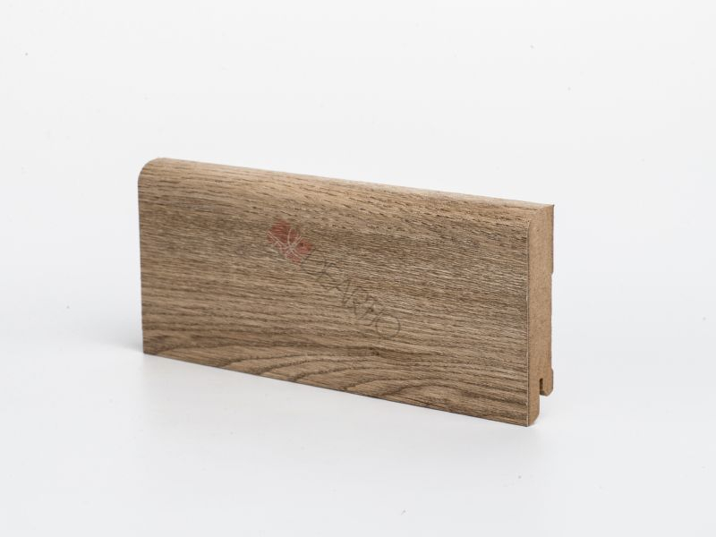Плинтус Deartio B202-10 Дуб янтарный, 80x16x2050 мм Плинтус Deartio B202-10 Дуб янтарный, 80x16x2050 мм
