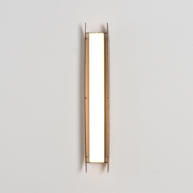 Светильник IP20 LED 16W 3000K 220-240V BRANDO HIGHTECH ODL26 443 ODEON LIGHT 7173/12WL, фото на цветном фоне 1 Светильник IP20 LED 16W 3000K 220-240V BRANDO HIGHTECH ODL26 443 ODEON LIGHT 7173/12WL, фото на цветном фоне 1