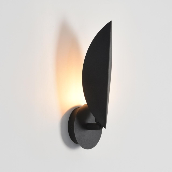 Бра G9 20W 220V LEAF MODERNI LN26 421 LUMION 8395/1W, фото на цветном фоне 2 Бра G9 20W 220V LEAF MODERNI LN26 421 LUMION 8395/1W, фото на цветном фоне 2