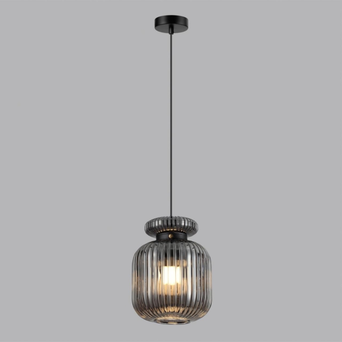 Подвес E27 1*60W JUGI PENDANT ODL24 373 ODEON LIGHT 5042/1B, фото на цветном фоне 1 Подвес E27 1*60W JUGI PENDANT ODL24 373 ODEON LIGHT 5042/1B, фото на цветном фоне 1
