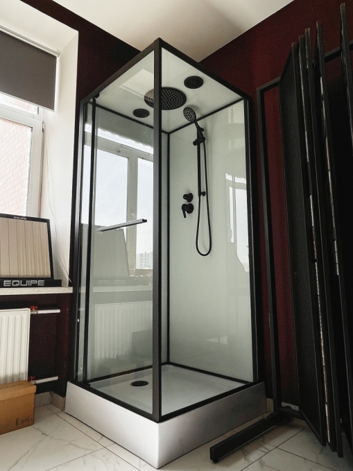Душевая кабина Sapbox 100x100 SB9091-100-02-WTR-BL профиль черный, стекло прозрачное Душевая кабина Sapbox 100x100 SB9091-100-02-WTR-BL профиль черный, стекло прозрачное