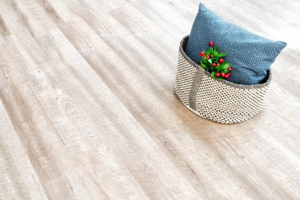 Каменный ламинат SPC Alpine Floor Real Wood Дуб Carry, ЕСО 2-10 MC Каменный ламинат SPC Alpine Floor Real Wood Дуб Carry, ЕСО 2-10 MC