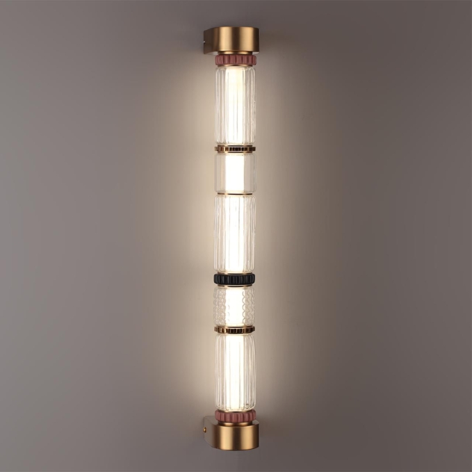 Настенный светильник LED 22W 4000K COLLIER L-VISION Настенный 043 ODEON LIGHT 5455/18WL, фото на цветном фоне 1 Настенный светильник LED 22W 4000K COLLIER L-VISION Настенный 043 ODEON LIGHT 5455/18WL, фото на цветном фоне 1
