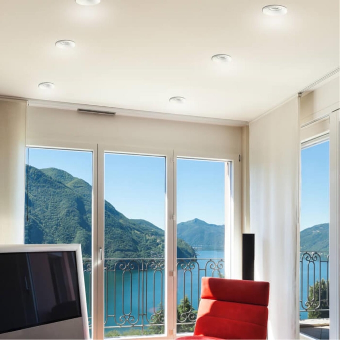 Встраиваемый светильник IP44 LED 3000K 10W 100-265V METIS SPOT NT18 538 NOVOTECH 357585, фото в интерьере 1 Встраиваемый светильник IP44 LED 3000K 10W 100-265V METIS SPOT NT18 538 NOVOTECH 357585, фото в интерьере 1