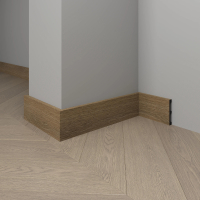 Плинтус Decor-Dizayn 708-64SH, 80x13x2400 мм