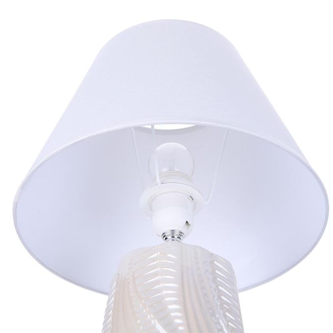 Настольная лампа Е27 1*60W 220V SINNA CLASSI LN26 475 LUMION 8211/1T, фото на цветном фоне 1
