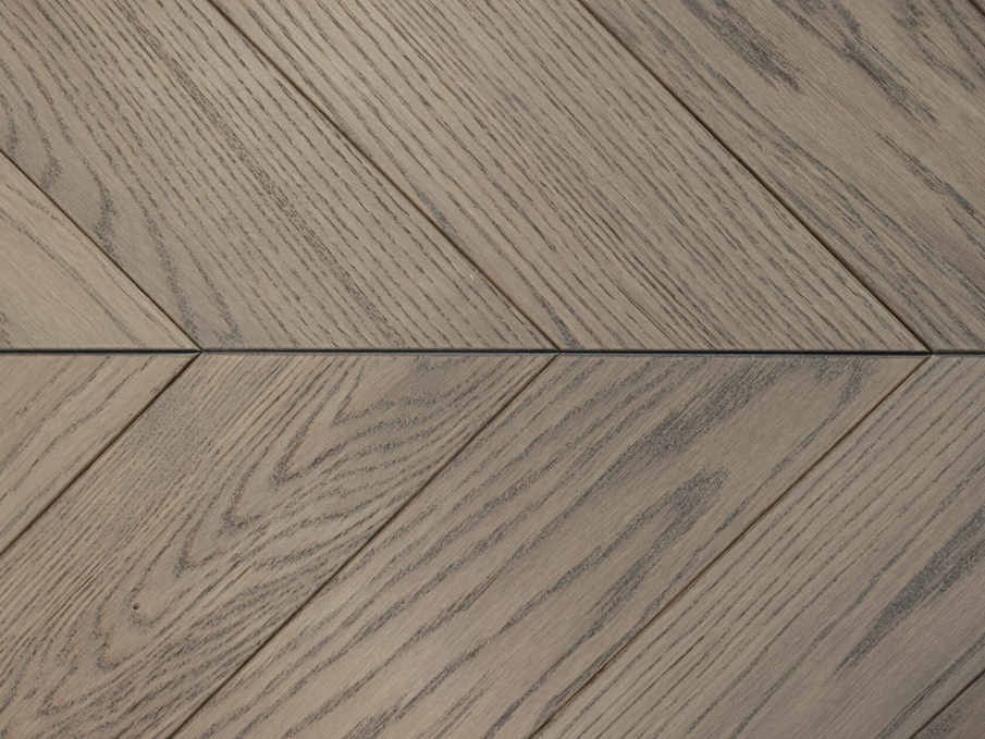 Инженерная доска AlixFloor Французская ёлка Дуб коричнево-серый, ALX1038CV Инженерная доска AlixFloor Французская ёлка Дуб коричнево-серый, ALX1038CV
