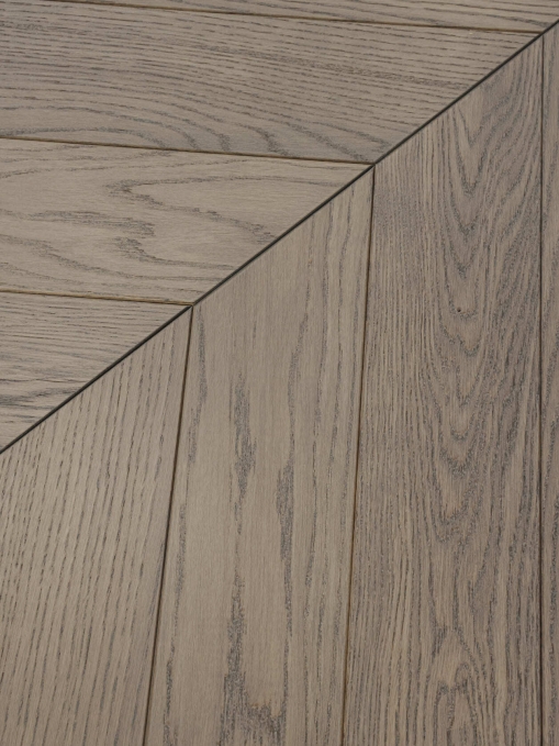 Инженерная доска AlixFloor Французская ёлка Дуб коричнево-серый, ALX1038CV Инженерная доска AlixFloor Французская ёлка Дуб коричнево-серый, ALX1038CV