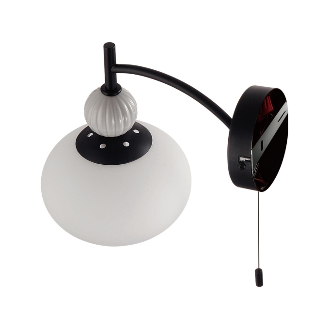 Бра Е14 1*40W 220V GLORIYA NEOCLASSI LN26 041 LUMION 8273/1W, фото на цветном фоне 1 Бра Е14 1*40W 220V GLORIYA NEOCLASSI LN26 041 LUMION 8273/1W, фото на цветном фоне 1