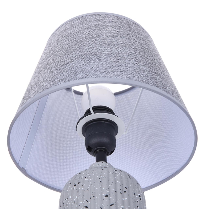 Настольная лампа Е27 1*60W 220V FANNA CLASSI LN26 508 LUMION 8216/1T, фото на цветном фоне 1 Настольная лампа Е27 1*60W 220V FANNA CLASSI LN26 508 LUMION 8216/1T, фото на цветном фоне 1