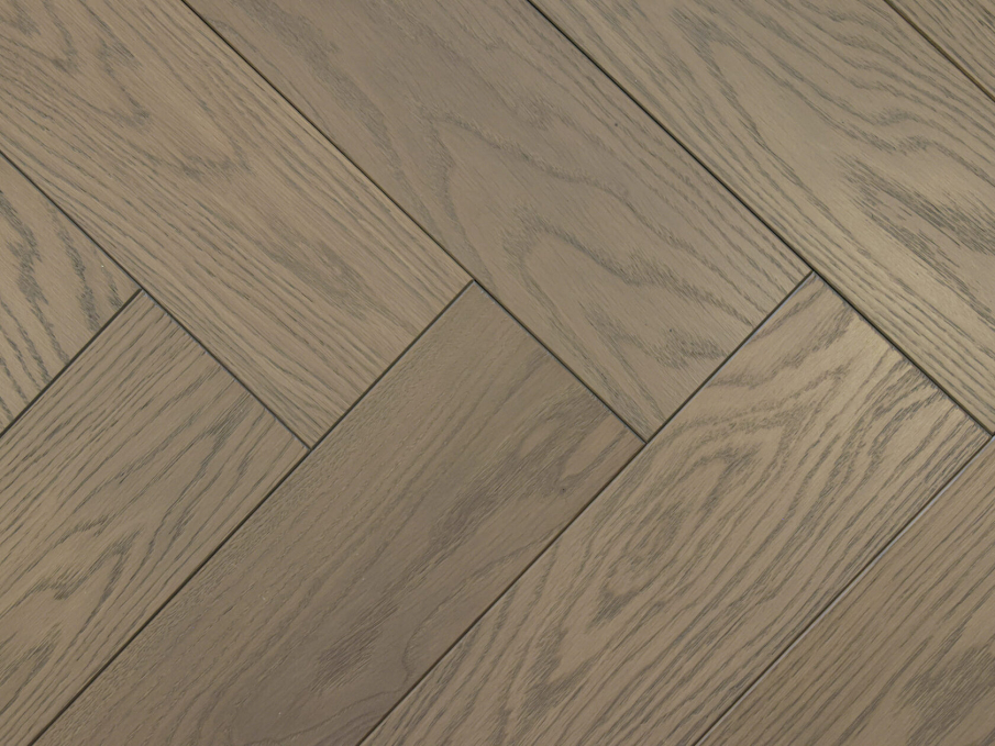 Инженерная доска AlixFloor Английская ёлка Дуб дымчато-серый, ALX1032HB Инженерная доска AlixFloor Английская ёлка Дуб дымчато-серый, ALX1032HB