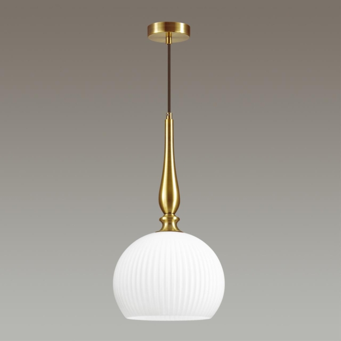 Подвес E27 60W RUNGA PENDANT ODL21 413 ODEON LIGHT 4766/1, фото на цветном фоне 1 Подвес E27 60W RUNGA PENDANT ODL21 413 ODEON LIGHT 4766/1, фото на цветном фоне 1