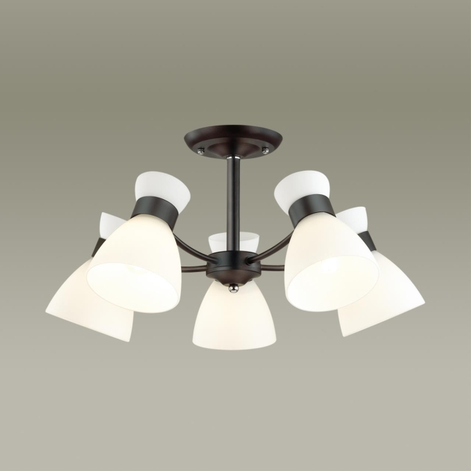 Люстра потолочная E27 5*60W 220V WILMA COMFI LN26 112 LUMION 4534/5C, фото на цветном фоне 1 Люстра потолочная E27 5*60W 220V WILMA COMFI LN26 112 LUMION 4534/5C, фото на цветном фоне 1