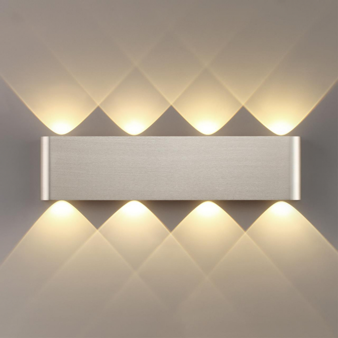 Светильник IP20 LED 8W 3000K 220V MAGNUM HIGHTECH ODL26 441 ODEON LIGHT 7106/8WL, изображение 1 Светильник IP20 LED 8W 3000K 220V MAGNUM HIGHTECH ODL26 441 ODEON LIGHT 7106/8WL, изображение 1