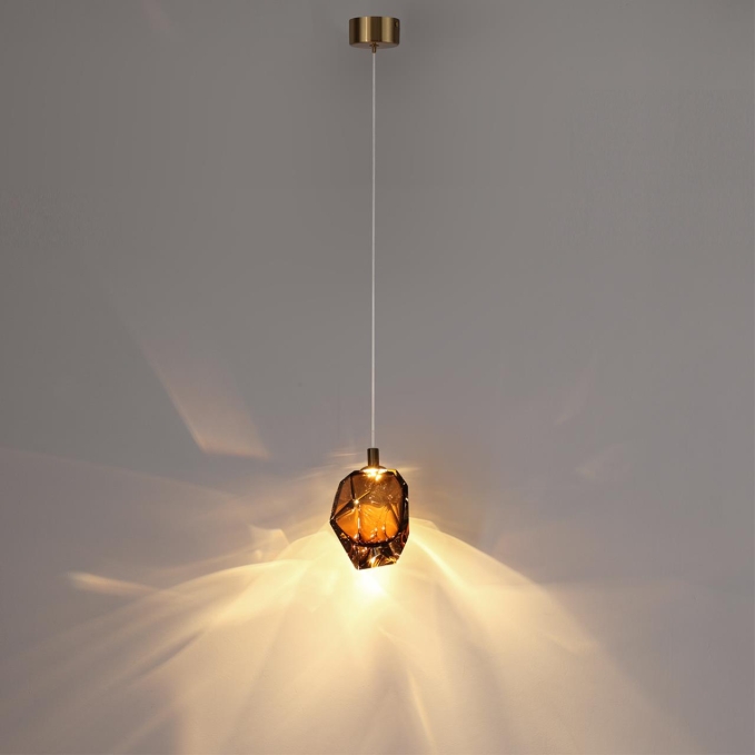 Подвесной светильник коньячн. IP20 LED 4W 300Лм 3000K 200° 220V GEMME L-VISION ODL25 245 ODEON LIGHT 7112/4LB, фото на цветном фоне 1 Подвесной светильник коньячн. IP20 LED 4W 300Лм 3000K 200° 220V GEMME L-VISION ODL25 245 ODEON LIGHT 7112/4LB, фото на цветном фоне 1
